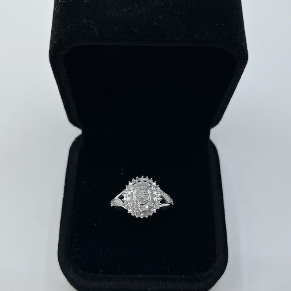 .50 CT Natural Diamond Round Brilliant Sterling Silver Ring - Picture 3 of 6